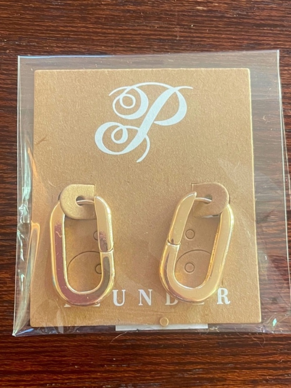Plunder Huggie Oval Hoop Earrings. Gold-tone. 1 in drop Hinge closure New in bag - Picture 5 of 5